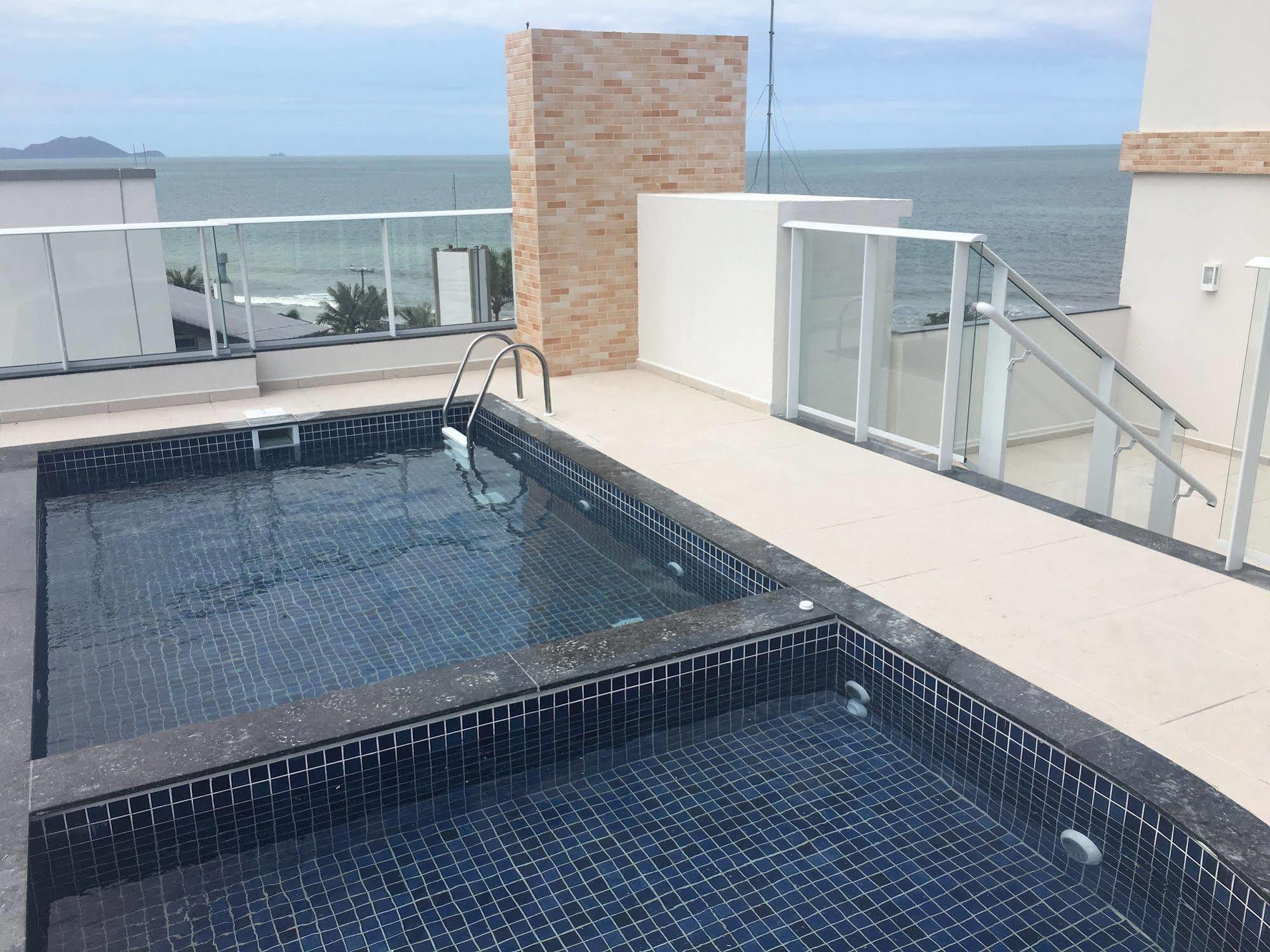 Gaivotas Aparthotel